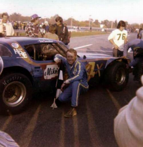 Hartford Speedway Park - Bob Senneker At Hartford From Brian Norton